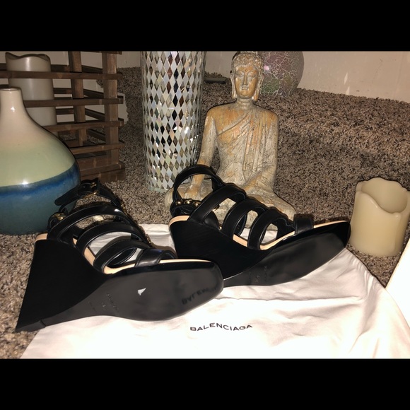 Balenciaga 🤩Host Pick🤩Caged Wedge Leather Sandal - Picture 4 of 5